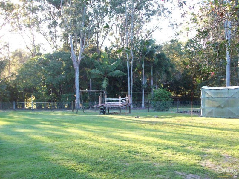 8 Richland Dr, Bannockburn QLD 4207