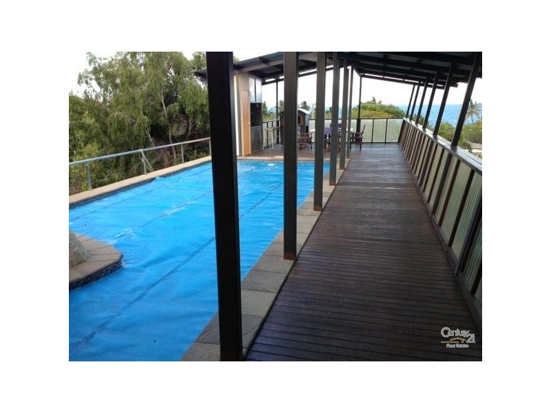 11 Banyan Drive, Bowen QLD 4805