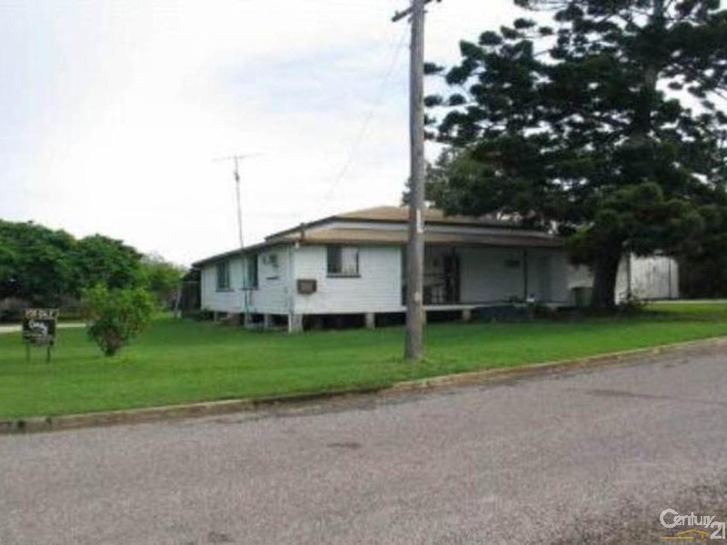 67 Williams Street, Bowen QLD 4805