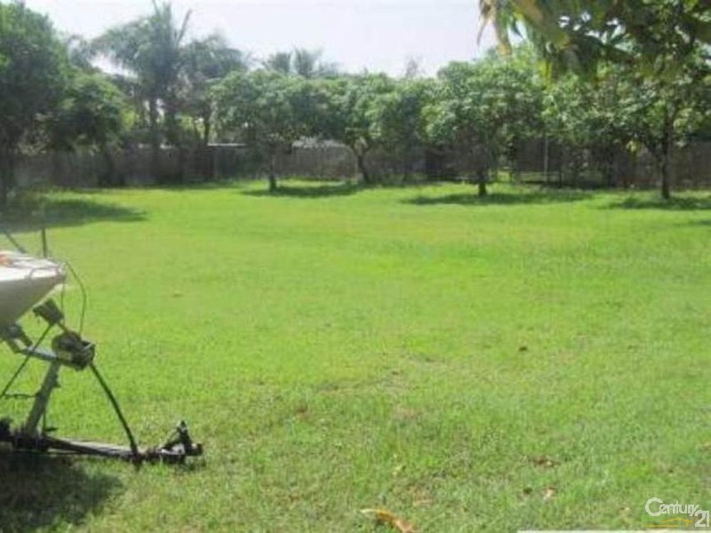 67 Williams Street, Bowen QLD 4805