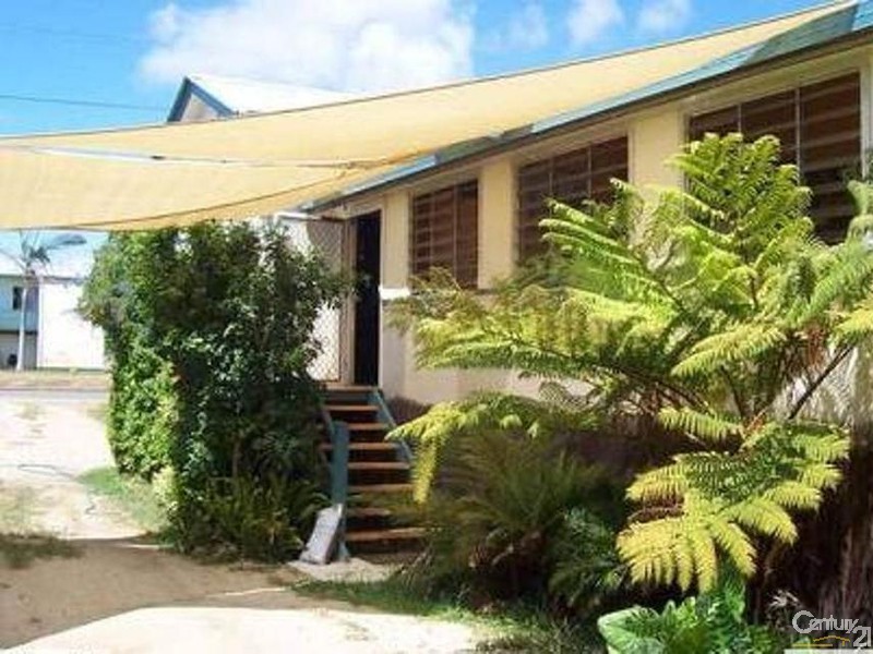 68 Tracey Street, Bowen QLD 4805