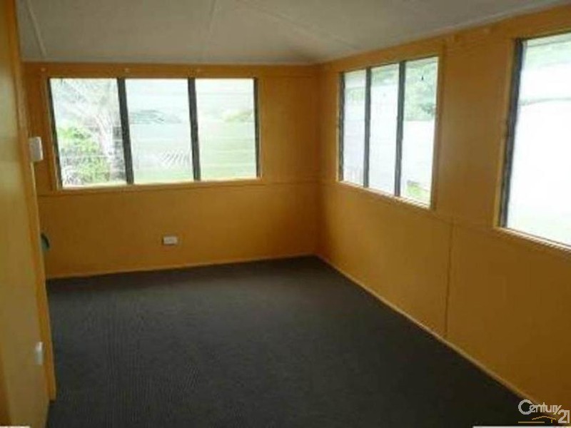 68 Tracey Street, Bowen QLD 4805