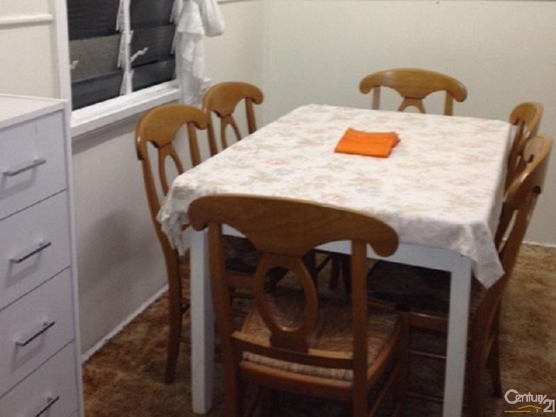 17 Brisbane Street, Bowen QLD 4805