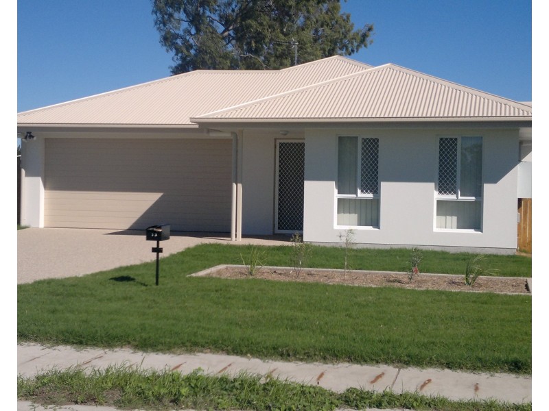 13 Cowrie Street, Bowen QLD 4805