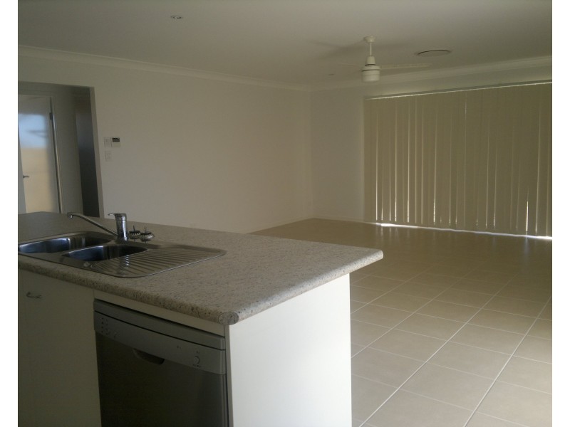 13 Cowrie Street, Bowen QLD 4805