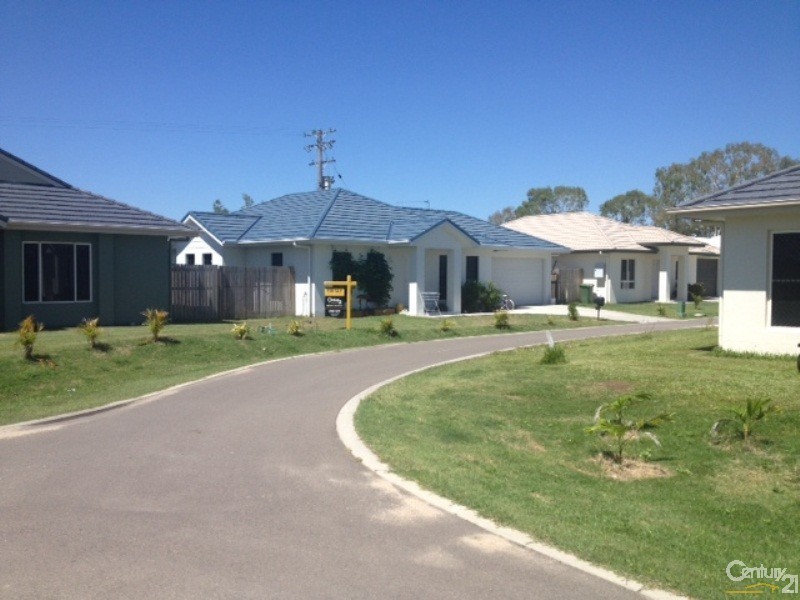 1 Third Close, Bowen QLD 4805