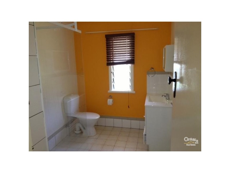 10 George Street, Bowen QLD 4805