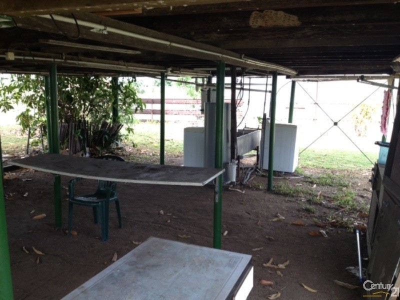 39 Station Street, Collinsville QLD 4804