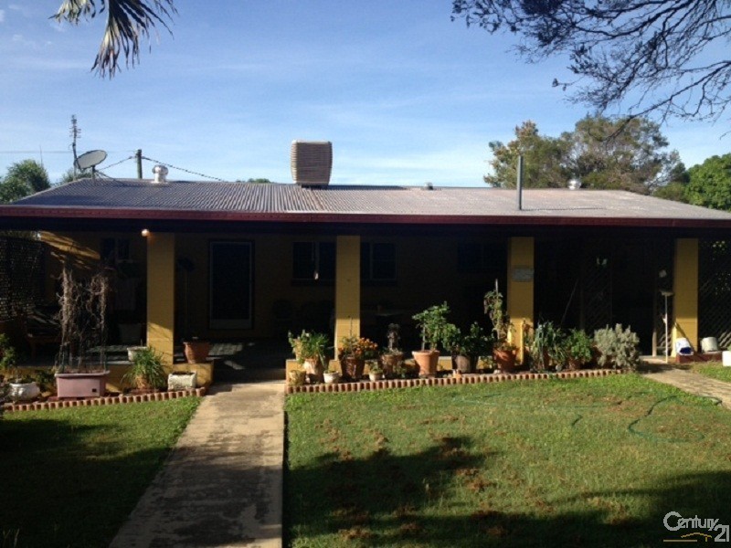 49 Drake Street, Collinsville QLD 4804