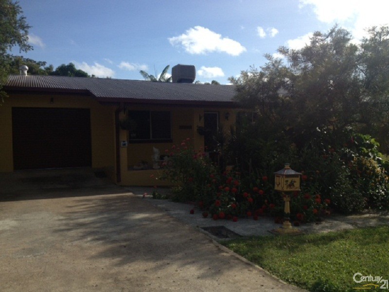 49 Drake Street, Collinsville QLD 4804