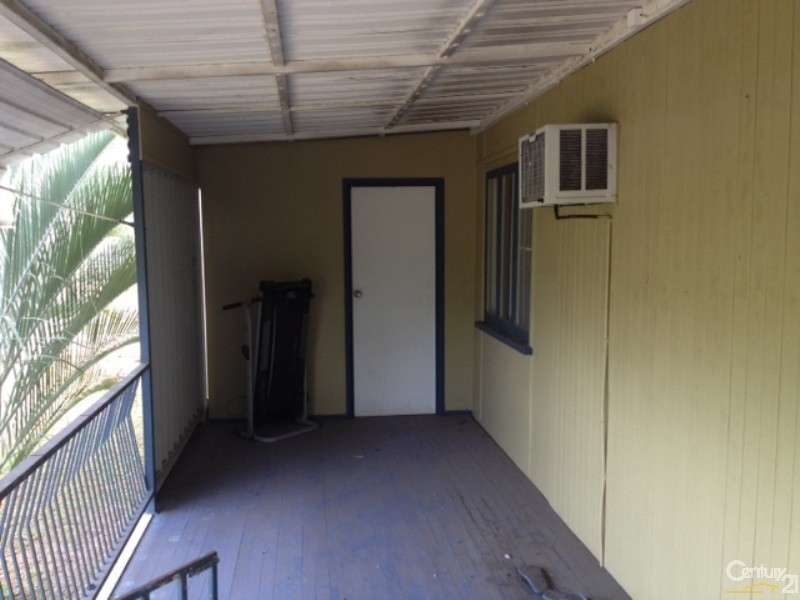 12 Strathmore Street, Collinsville QLD 4804