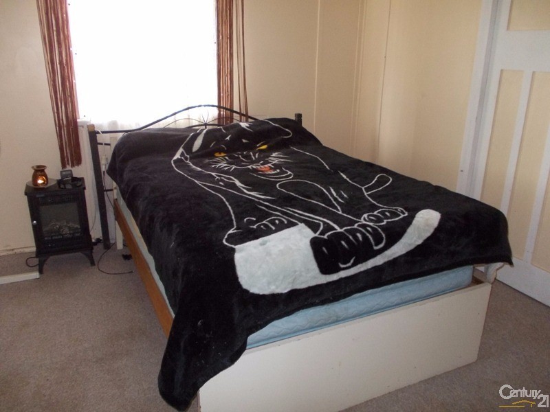 16 Carpet Street, Collinsville QLD 4804