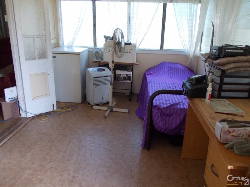 16 Carpet Street, Collinsville QLD 4804