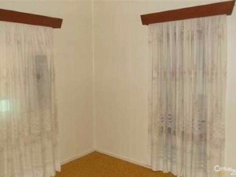 3 Strathmore Street, Collinsville QLD 4804