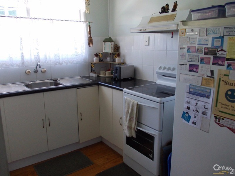 24 Scartwater Street, Collinsville QLD 4804