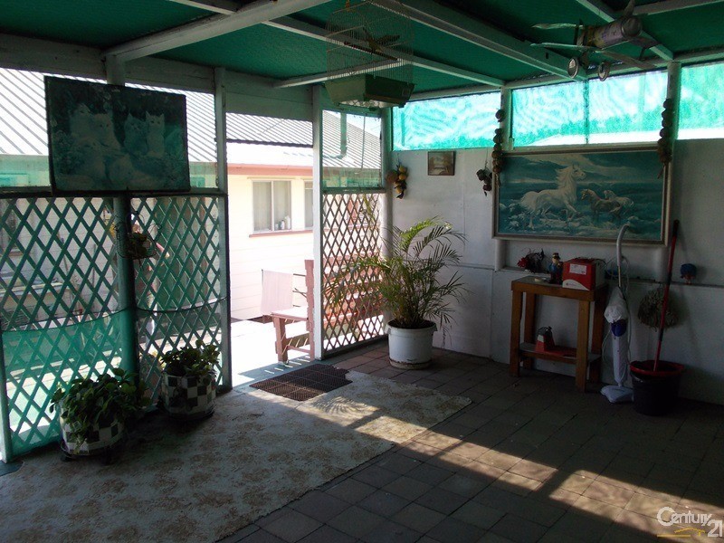 24 Scartwater Street, Collinsville QLD 4804