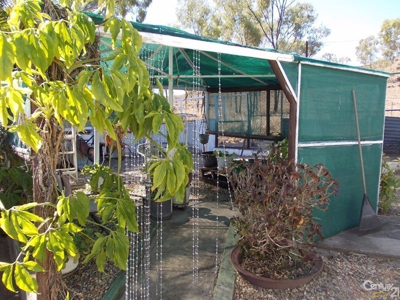 24 Scartwater Street, Collinsville QLD 4804