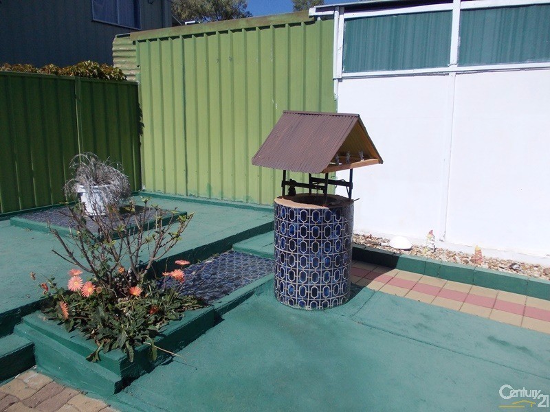 24 Scartwater Street, Collinsville QLD 4804