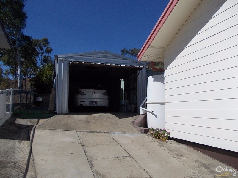 24 Scartwater Street, Collinsville QLD 4804