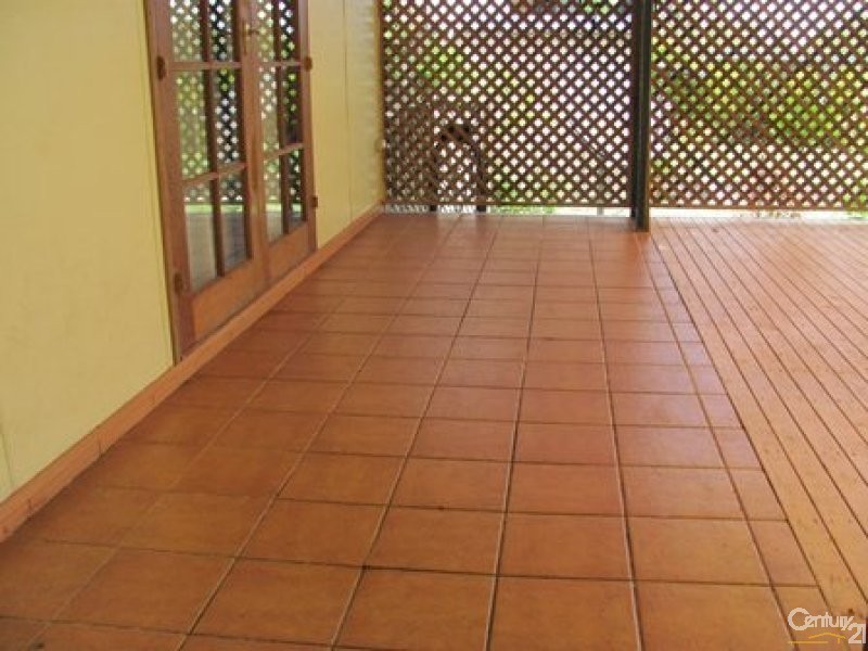 49 Ninth Avenue, Scottville QLD 4804