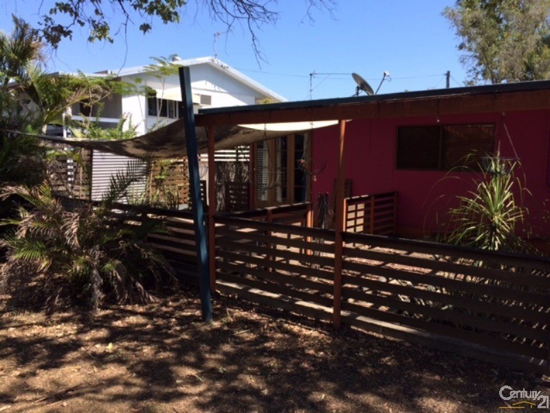 49 Ninth Avenue, Scottville QLD 4804