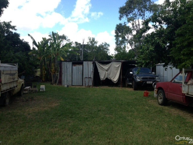 31 Fifth Avenue, Scottville QLD 4804