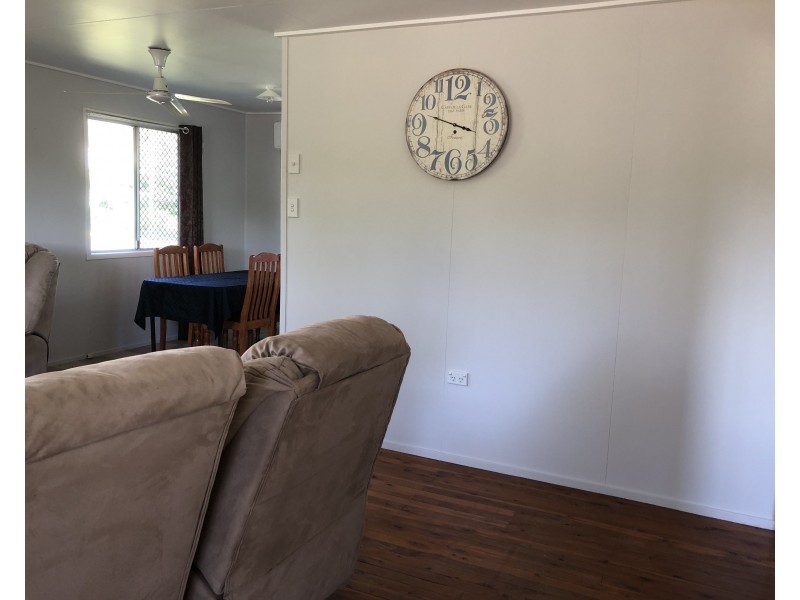 25 Scartwater Street, Collinsville QLD 4804