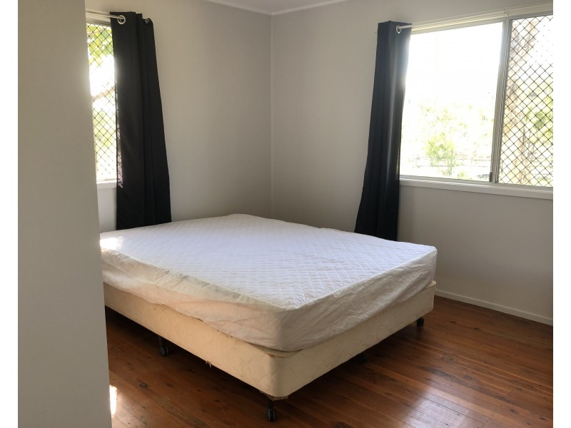 25 Scartwater Street, Collinsville QLD 4804