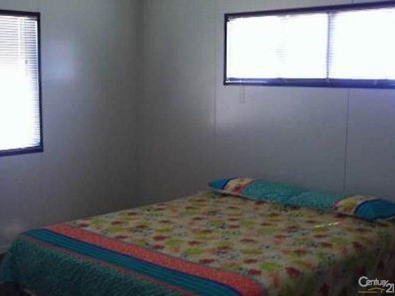 14 Bradfield Street, Collinsville QLD 4804