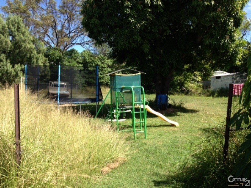 55 Stanley Street, Collinsville QLD 4804