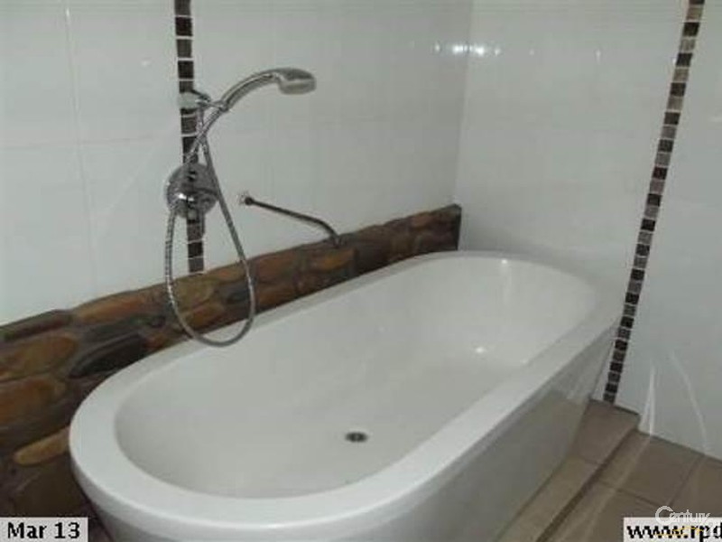 44 Third Avenue, Collinsville QLD 4804