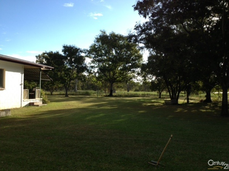 102 Ferguson Road, Bowen QLD 4805