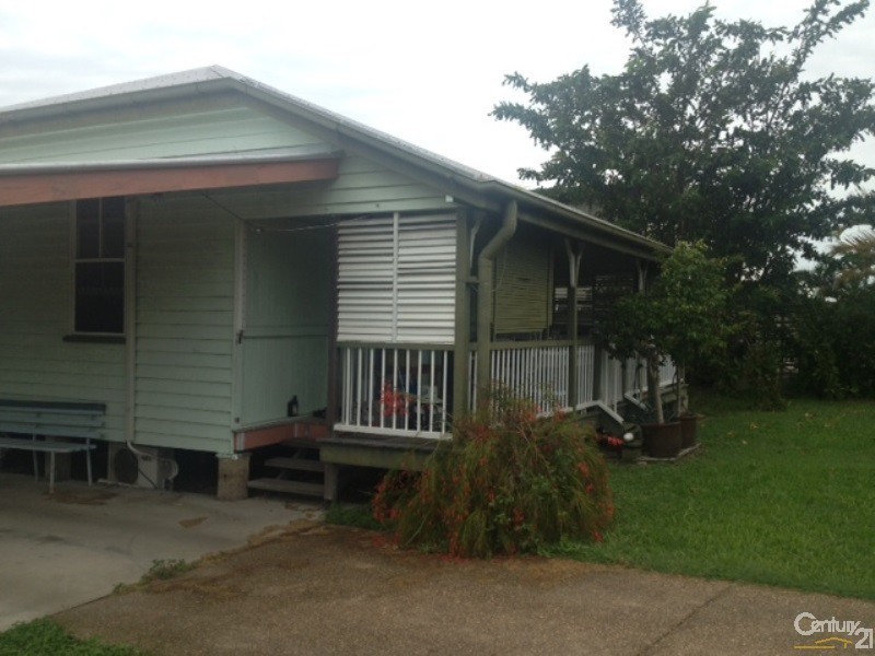 110 Herbert Street, Bowen QLD 4805