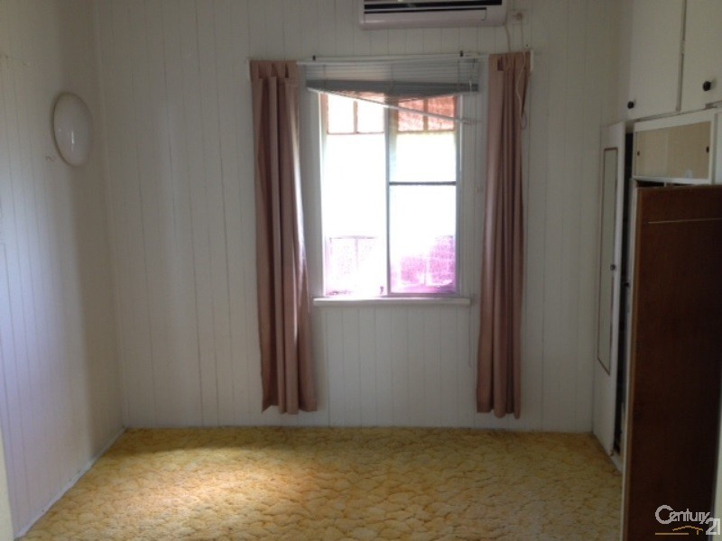 112 Herbert Street, Bowen QLD 4805