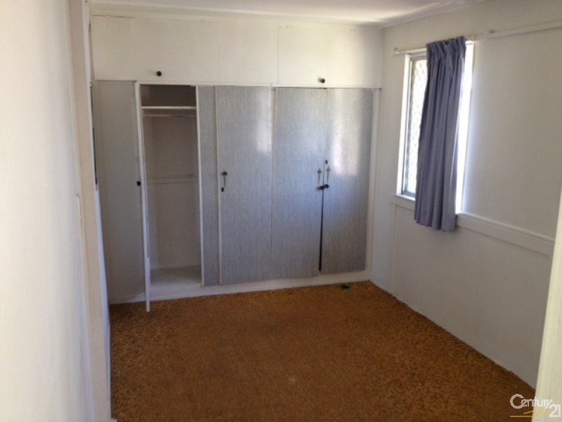 112 Herbert Street, Bowen QLD 4805