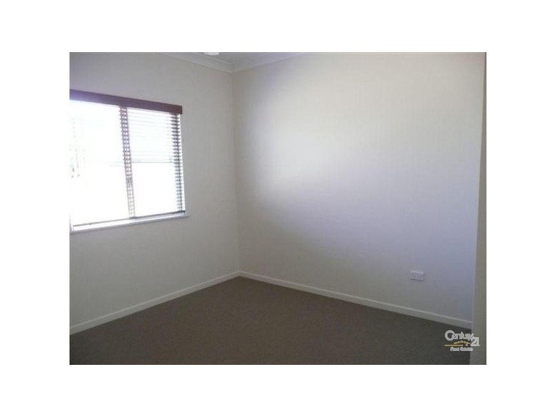 16 Seabreeze Crescent, Bowen QLD 4805