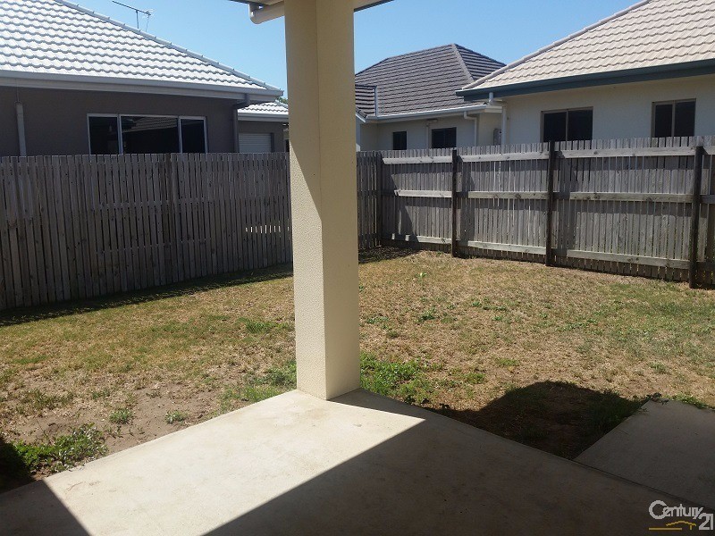 16 Seabreeze Crescent, Bowen QLD 4805