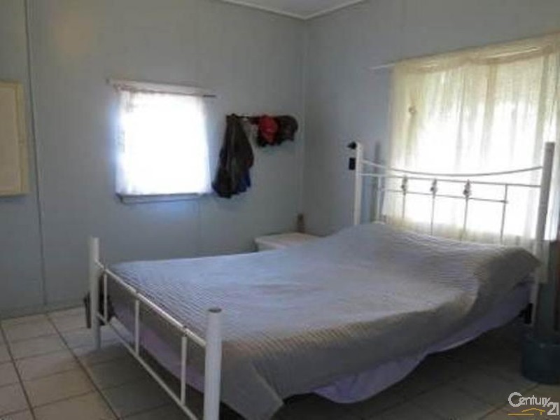 48 St Kilda Street, Bowen QLD 4805
