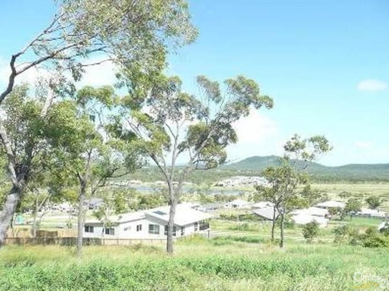 21 Harbour View Terrace, Bowen QLD 4805