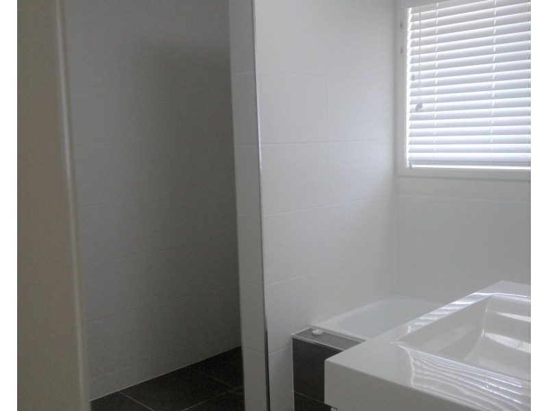 3 Crofton Street, Bowen QLD 4805