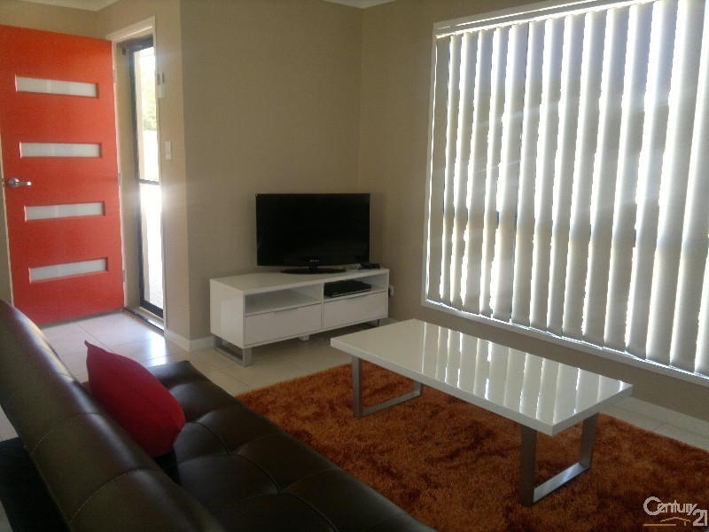 3/10 Gordon Street, Bowen QLD 4805