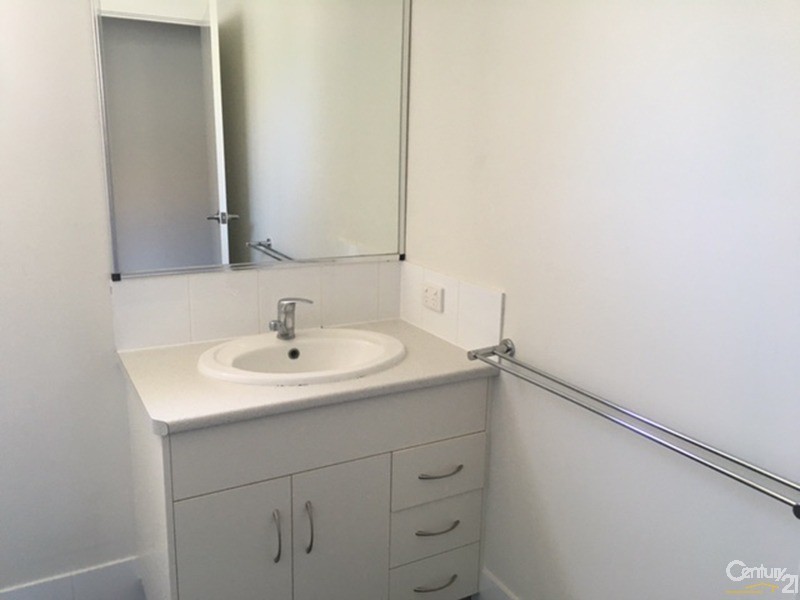 1/12 Reynolds Street, Bowen QLD 4805