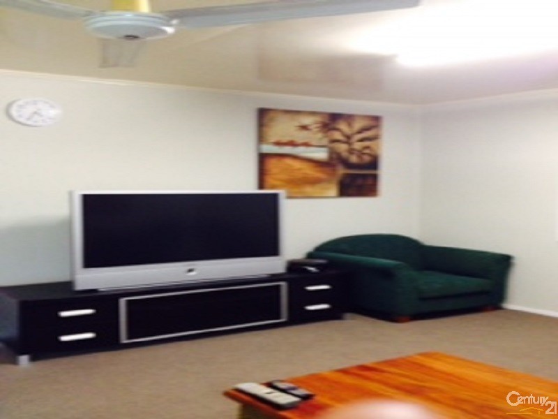 65 Station Street, Collinsville QLD 4804