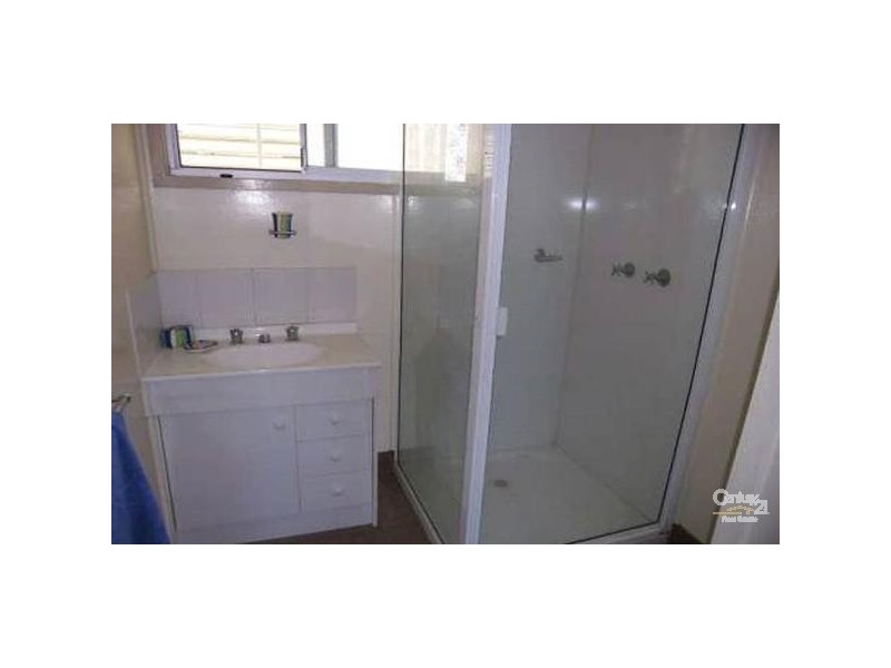 65 Station Street, Collinsville QLD 4804