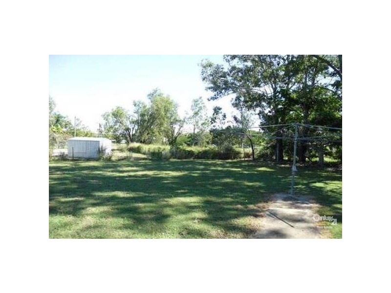 65 Station Street, Collinsville QLD 4804