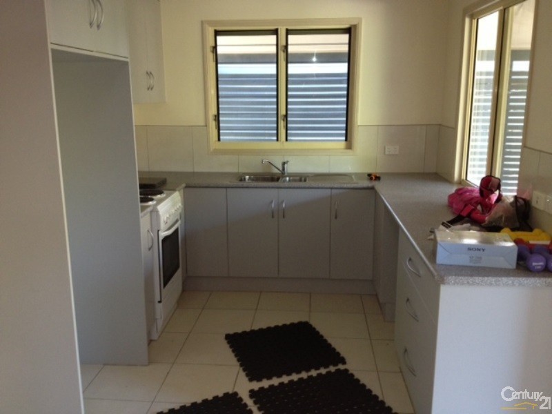 17 Bluewater Parade, Bowen QLD 4805