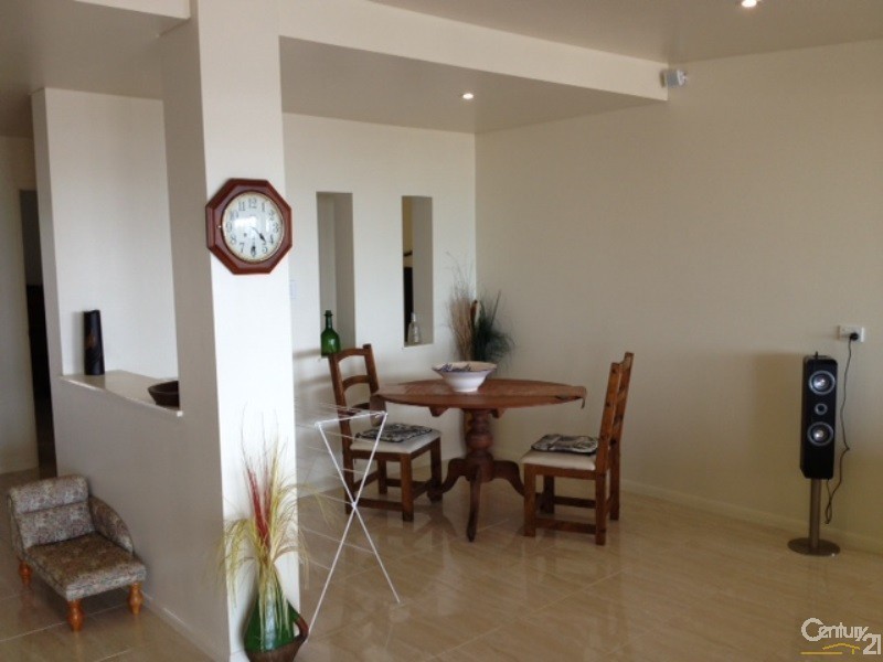 17 Bluewater Parade, Bowen QLD 4805