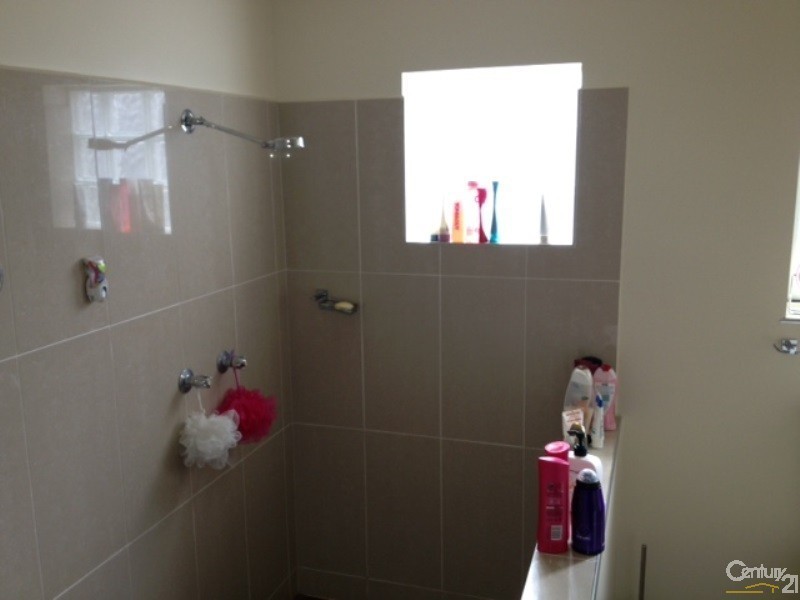 17 Bluewater Parade, Bowen QLD 4805