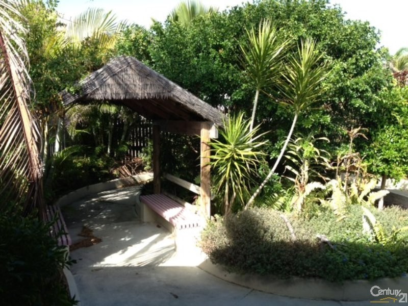 17 Bluewater Parade, Bowen QLD 4805