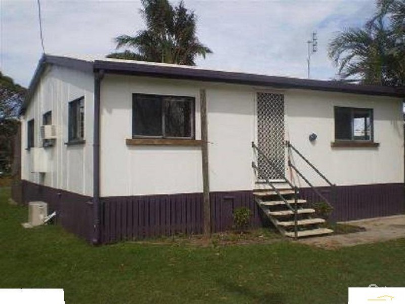 34 Creek Street, Bowen QLD 4805